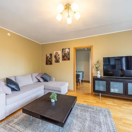 Apartment Free Parking 2 Bedroom Center Tallinn