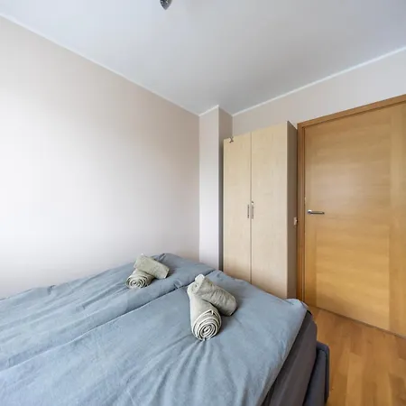 Free Parking 2 Bedroom Center Lejlighed *