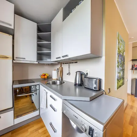 Apartman Free Parking 2 Bedroom Center *